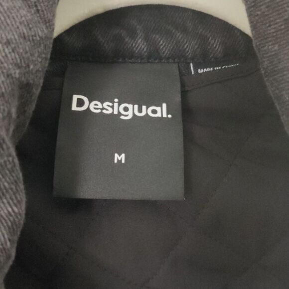 NWOT Desigual 2 in 1 jacket with hood - Picture 3 of 8